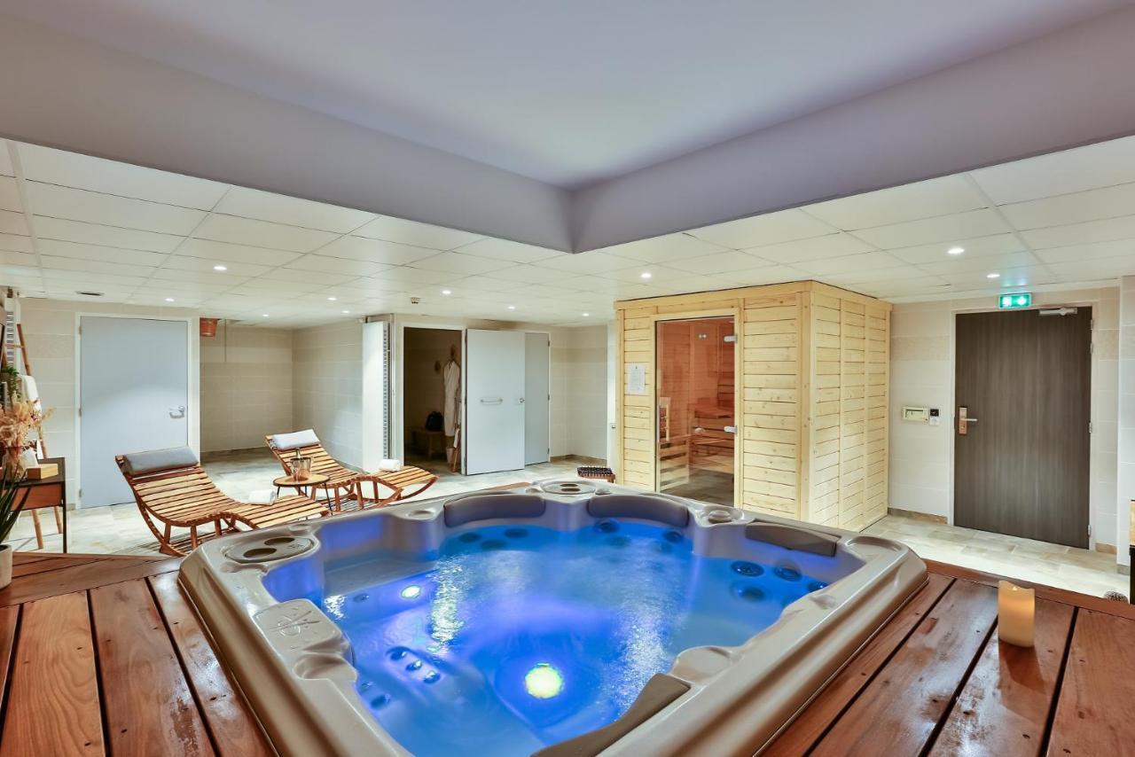 Hotel & Spa Face A La Mer Мервіль-Франсвіль-Плаж Екстер'єр фото